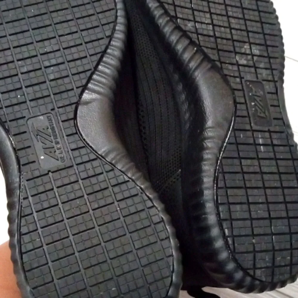 (S-RD275) Avia Anchor SR Mesh Slip On Black Non Slip Shoes for Men Sz 7 WIDE